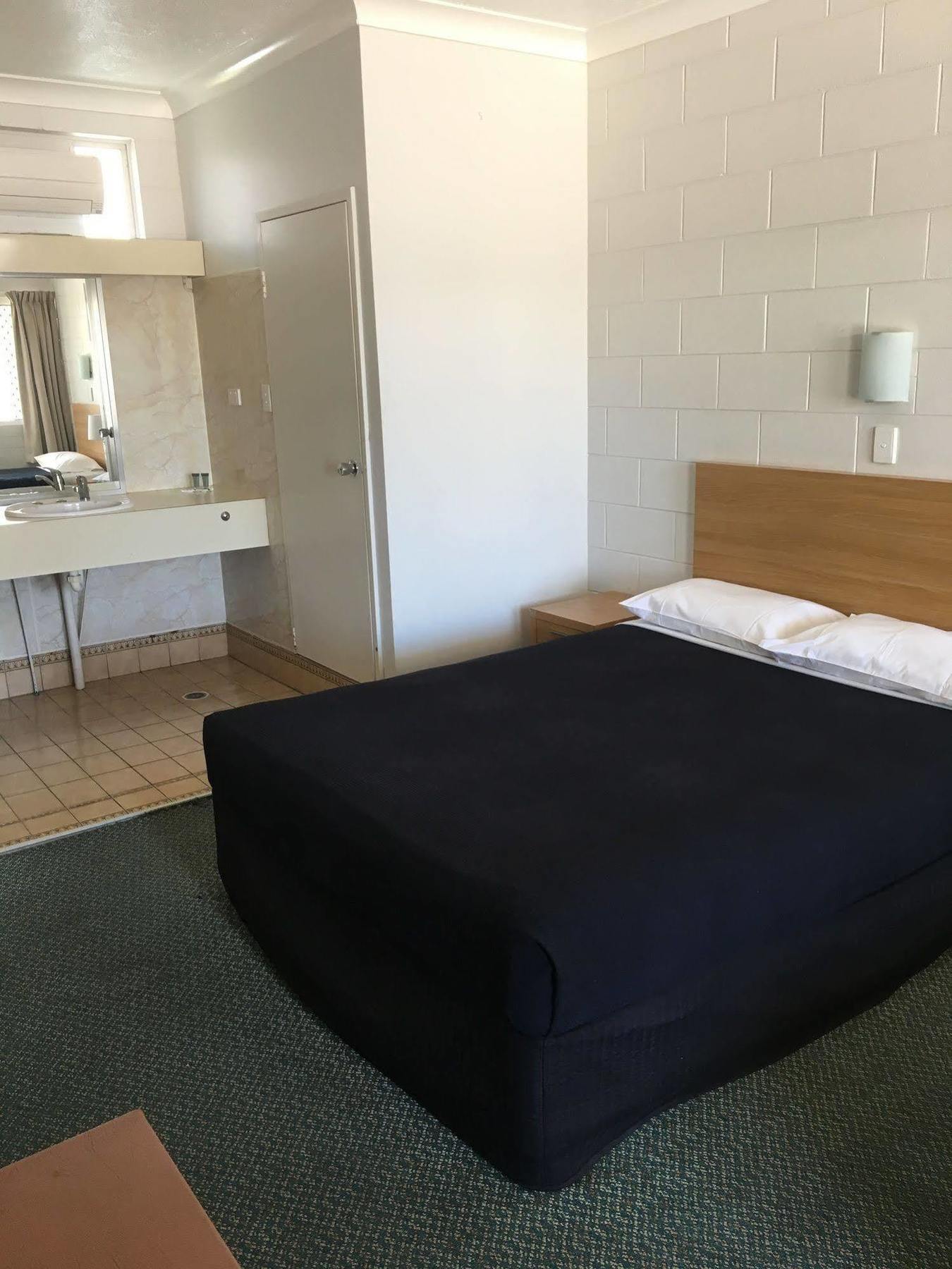 Townsville City Motel Bagian luar foto