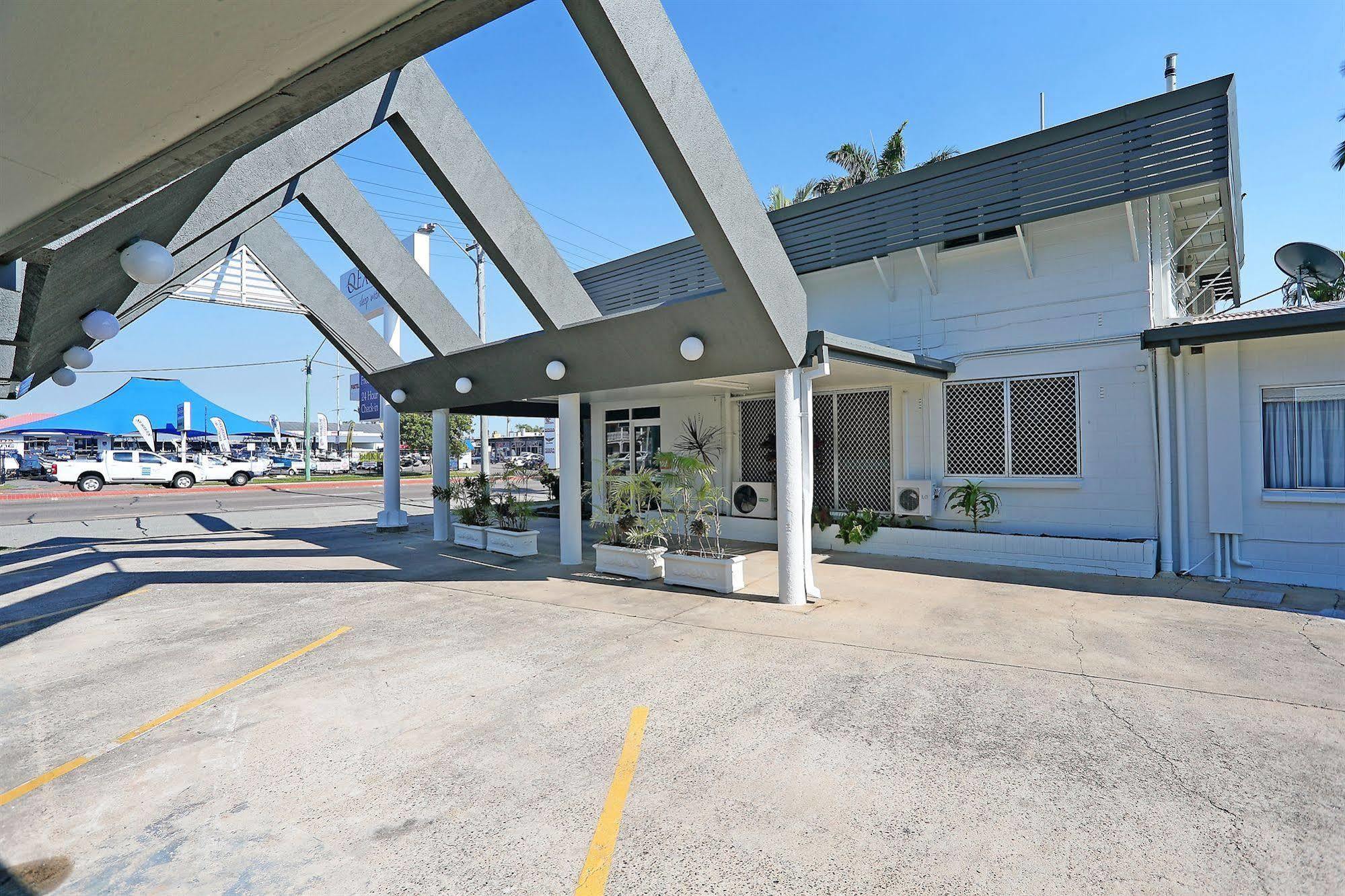 Townsville City Motel Bagian luar foto